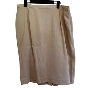 Jones New York Essentials Women’s Size 16 Skirt | Office Wear | GUC